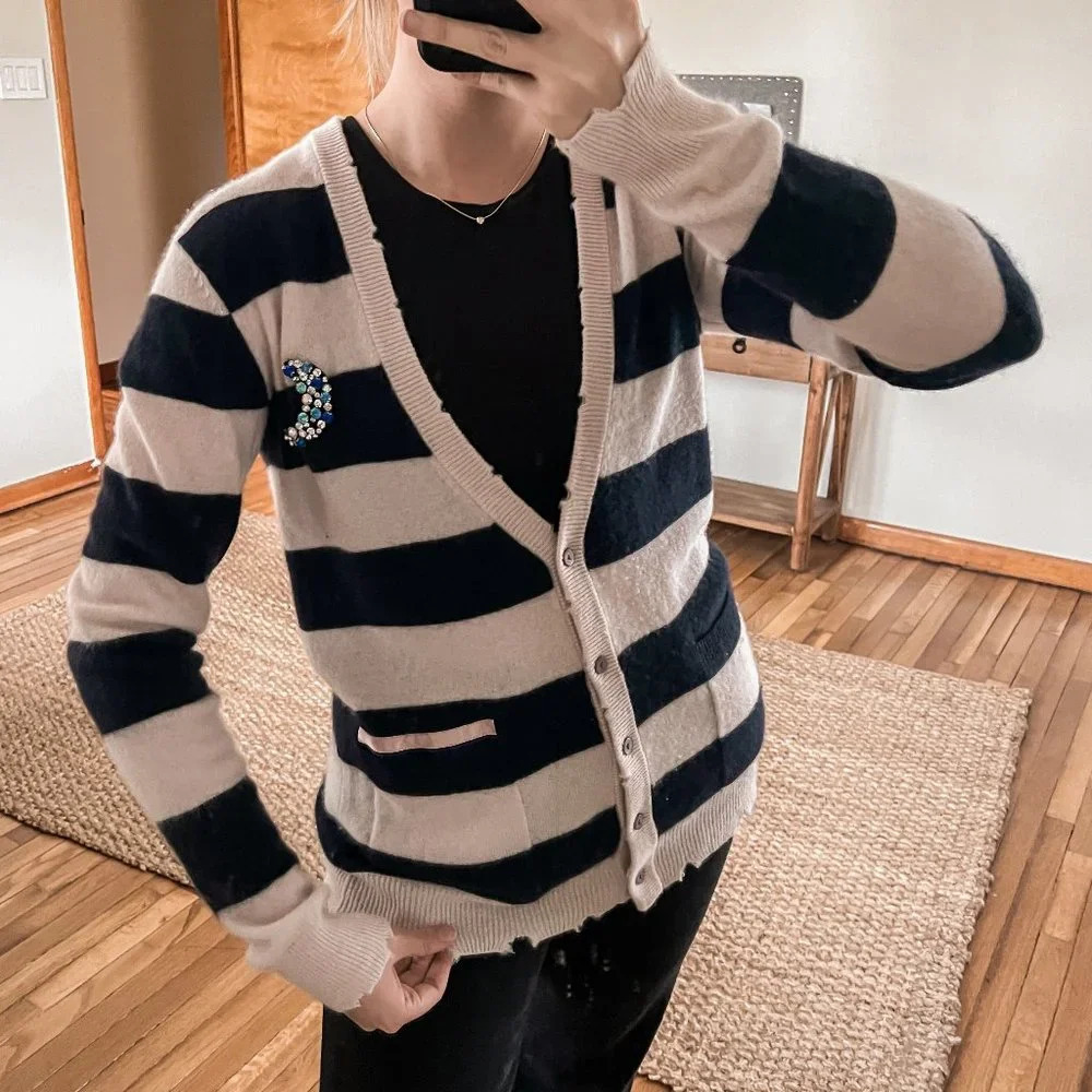 Sold - Picture 2 of 10